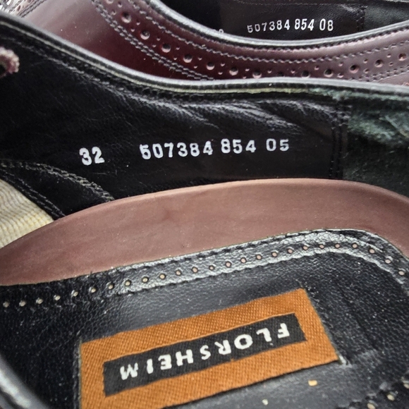 Florsheim Shoes Men's 11D Wingtip Oxford Polished Leather Thick Sole - Picture 6 of 10